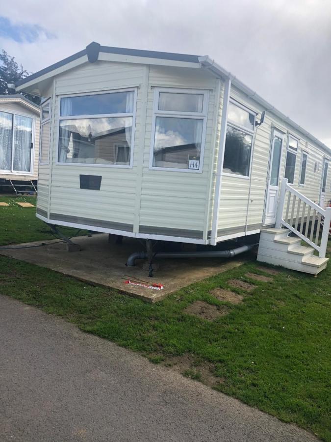 First Steps Caravan Rentals Sandown Zewnętrze zdjęcie
